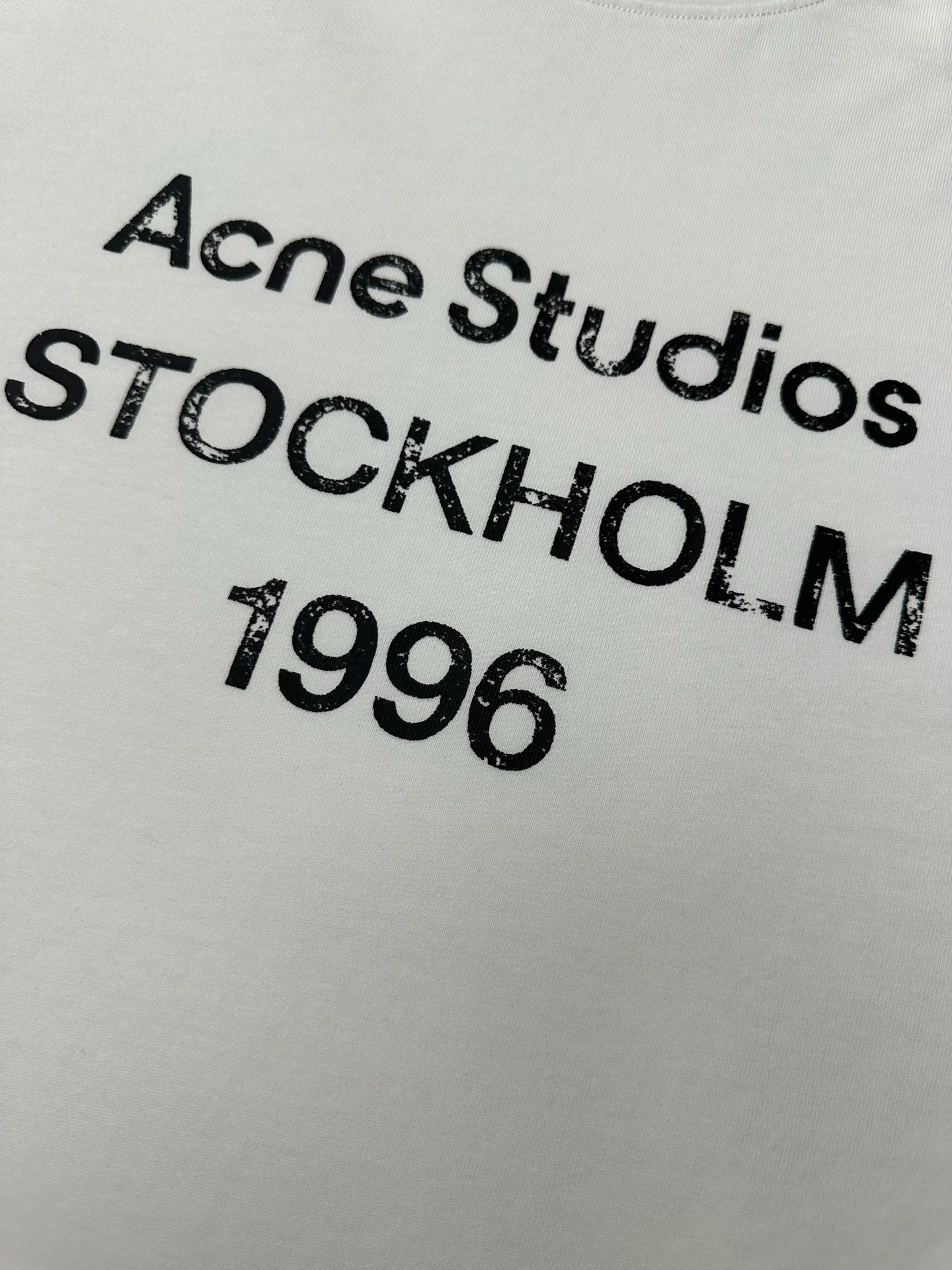 ￼ 160 Acne studio 26ss Letter logo printed long-sleeved T-shirt Fabric: High-definition super heavyweight cotton double yarn compact Xinjiang cotton Gram weight gram Paired with 2*2 Salona rib Clean cloth surface Clear cloth texture Tight and stiff High color fastness No change in shape No Color Change Customized hardware Thread Accessories Alignment Men and women Same Style Color: Black White Red Size: XS S M L